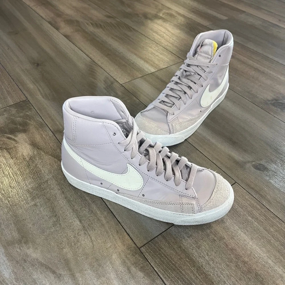 Nike Blazer Mid Premium Sneakers Lilac White Women's‎ US 7.5 EUR 38.5